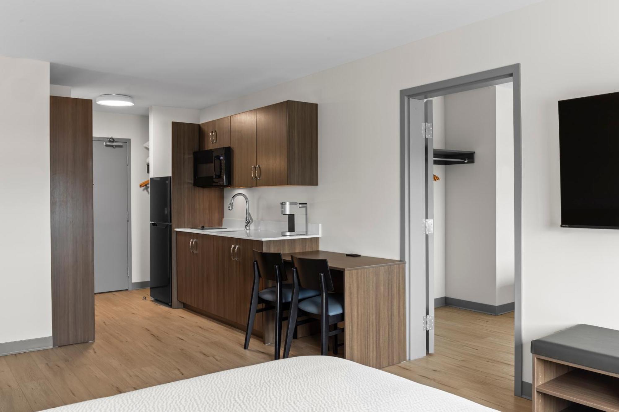 Days Inn By Wyndham Steinbach Ngoại thất bức ảnh