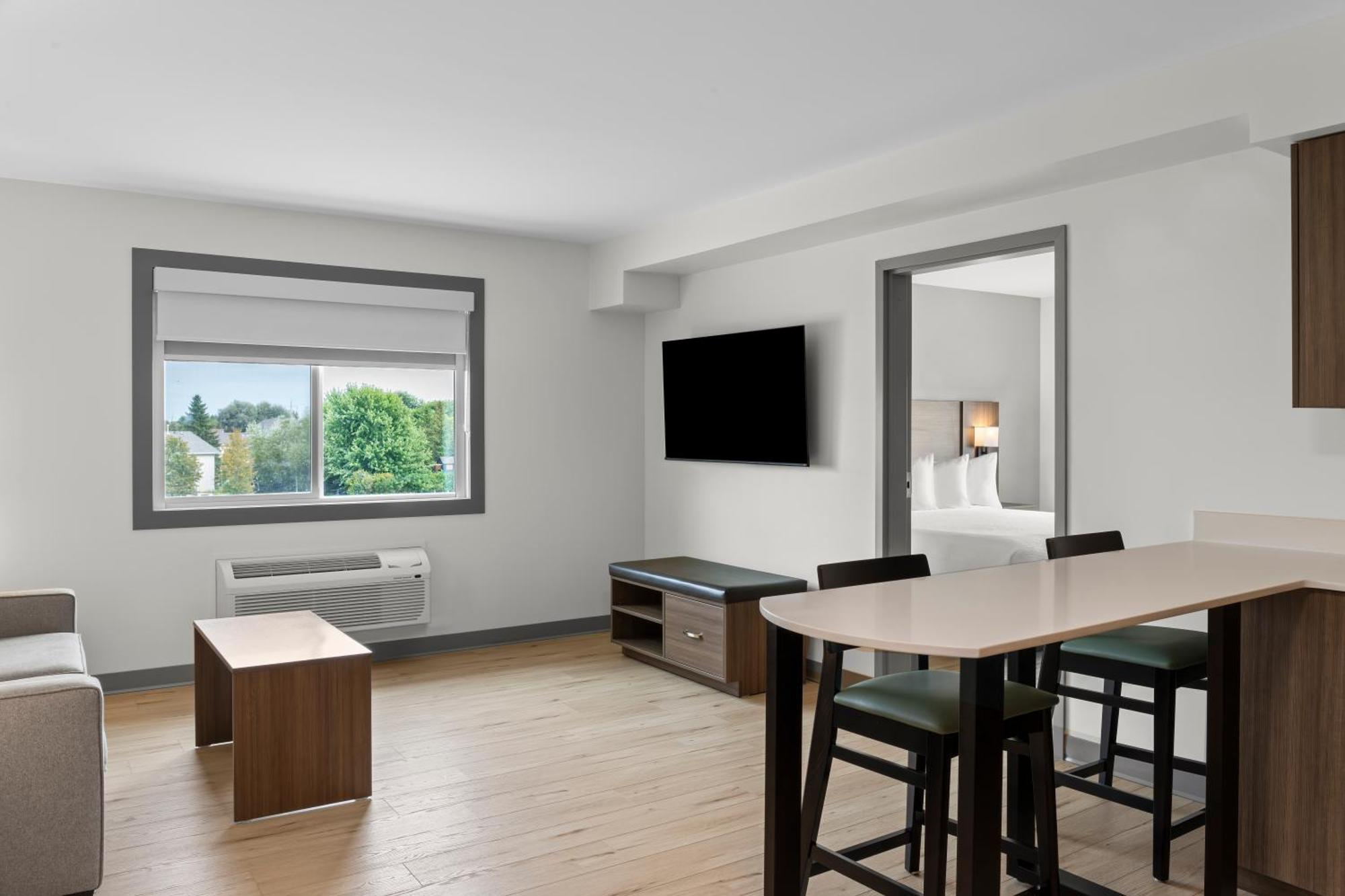 Days Inn By Wyndham Steinbach Ngoại thất bức ảnh