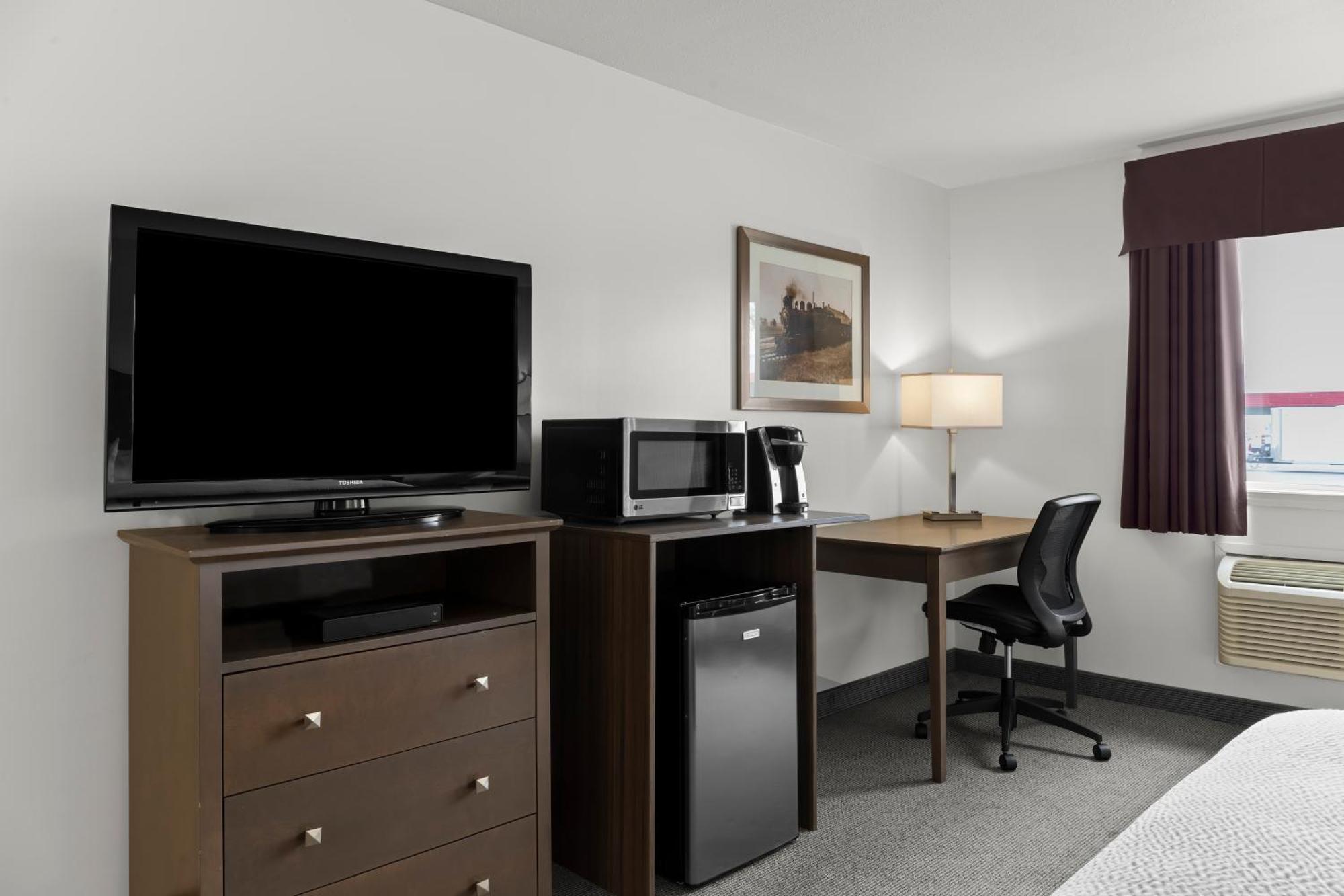 Days Inn By Wyndham Steinbach Ngoại thất bức ảnh