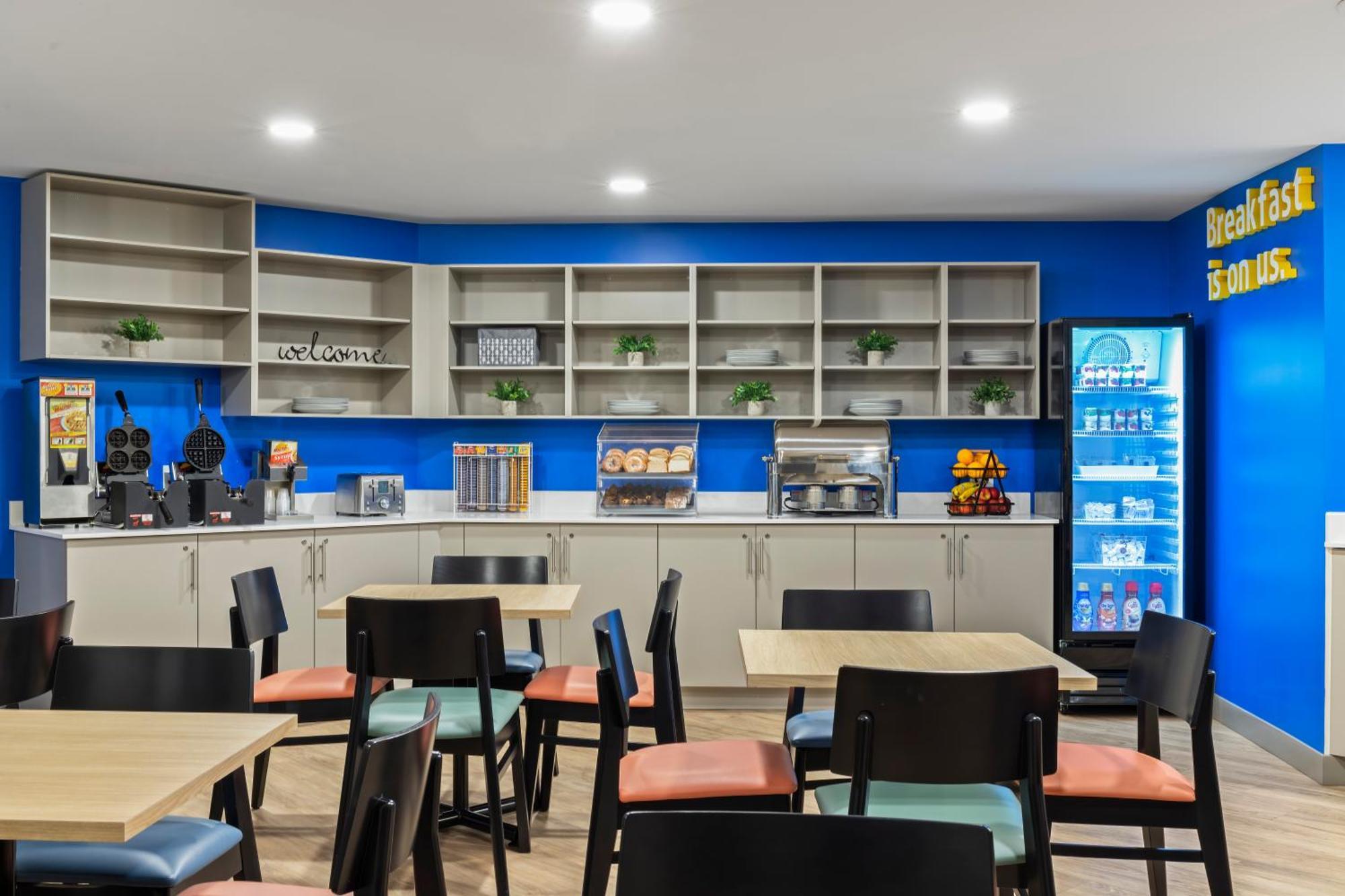 Days Inn By Wyndham Steinbach Ngoại thất bức ảnh