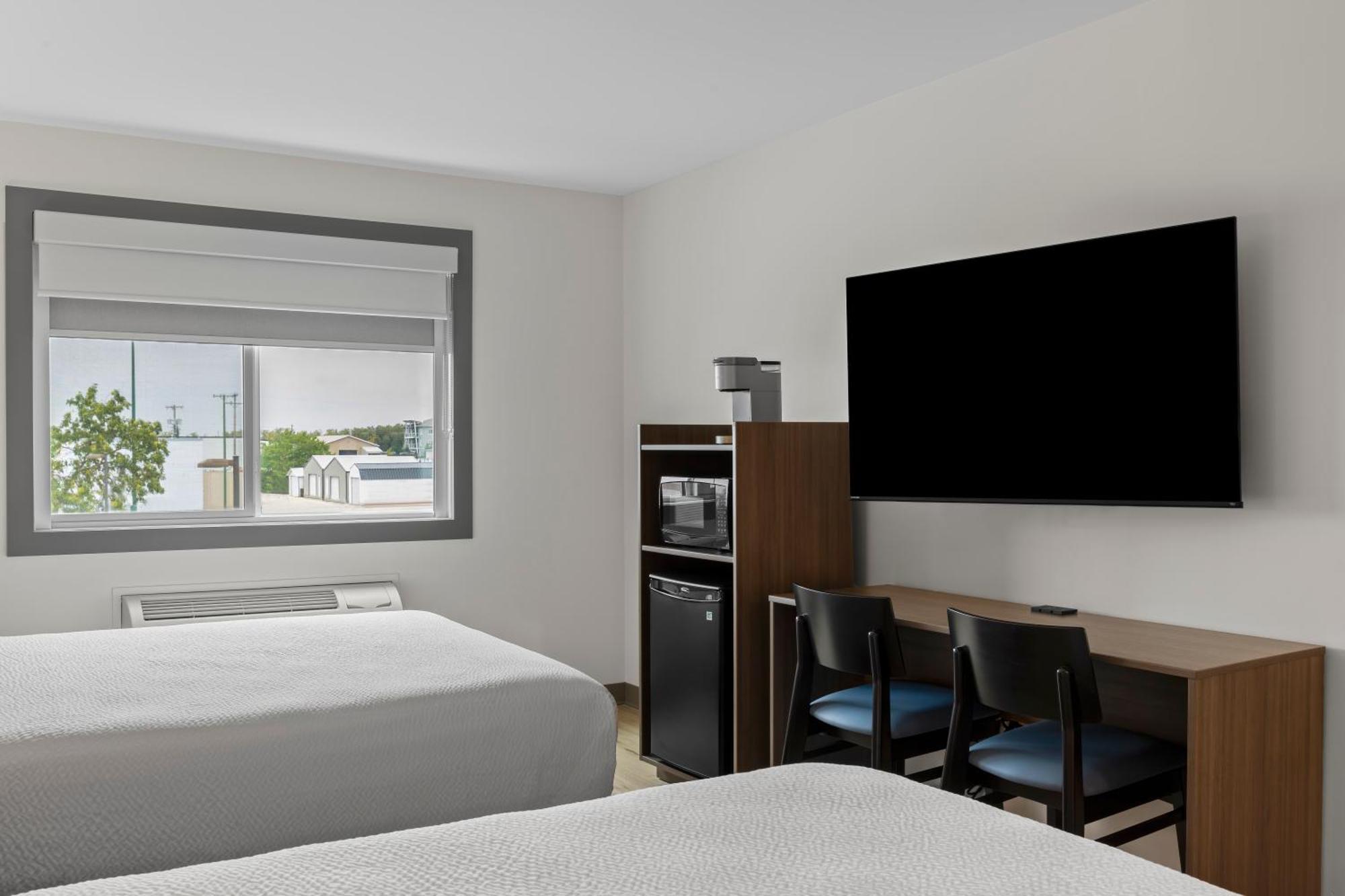 Days Inn By Wyndham Steinbach Ngoại thất bức ảnh