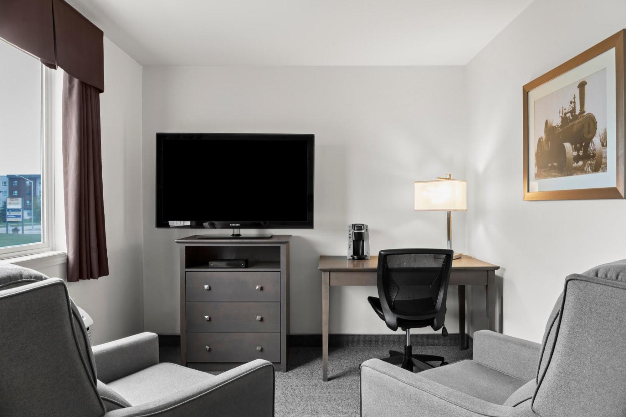 Days Inn By Wyndham Steinbach Ngoại thất bức ảnh