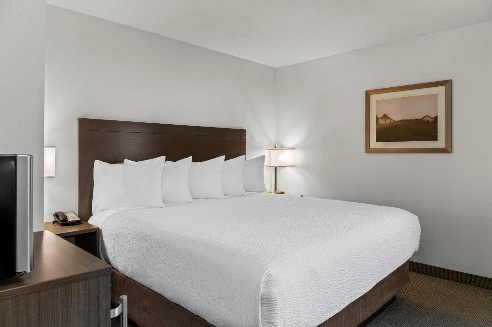 Days Inn By Wyndham Steinbach Ngoại thất bức ảnh