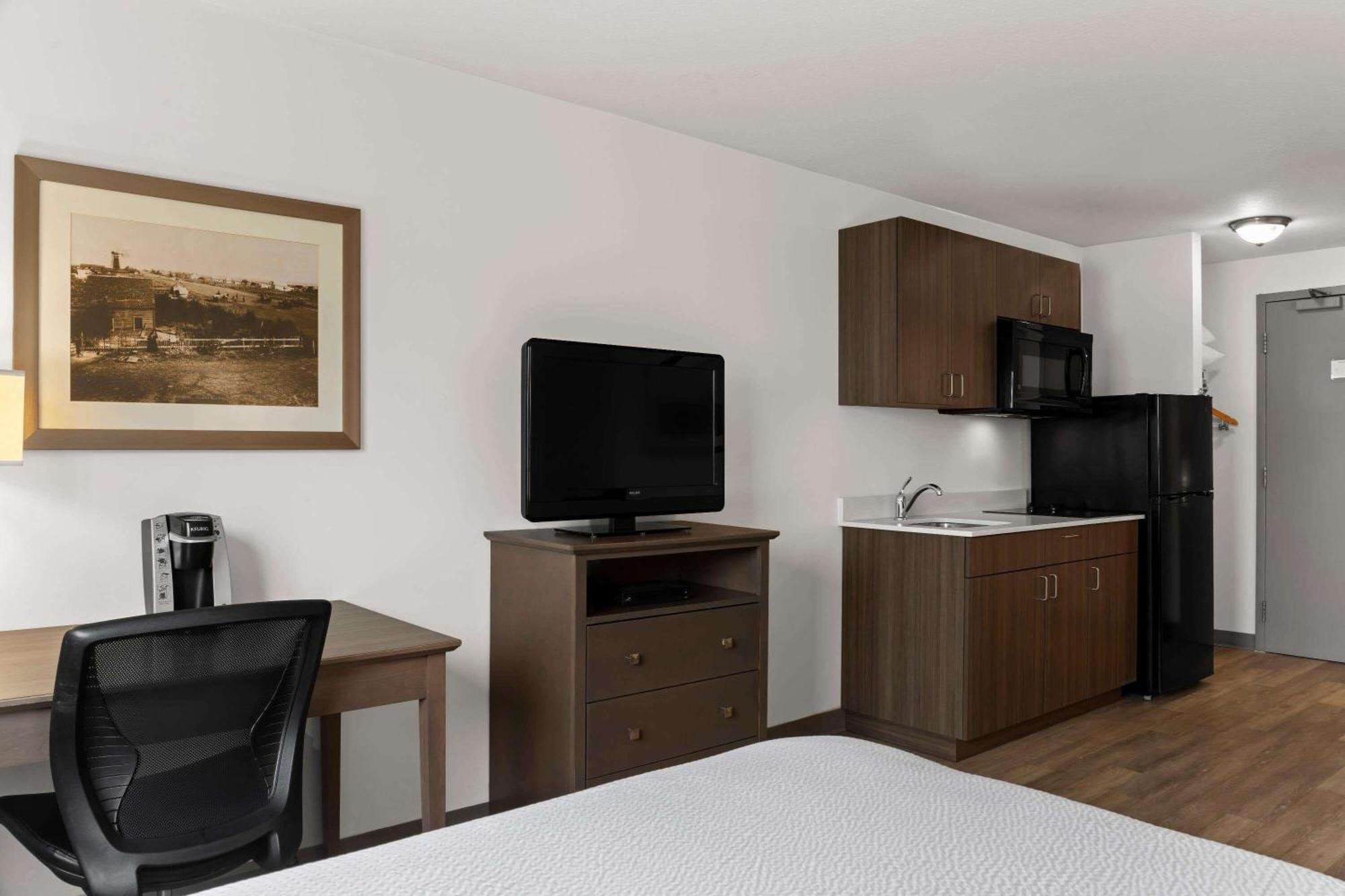 Days Inn By Wyndham Steinbach Ngoại thất bức ảnh