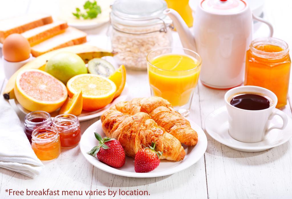 Days Inn By Wyndham Steinbach Ngoại thất bức ảnh